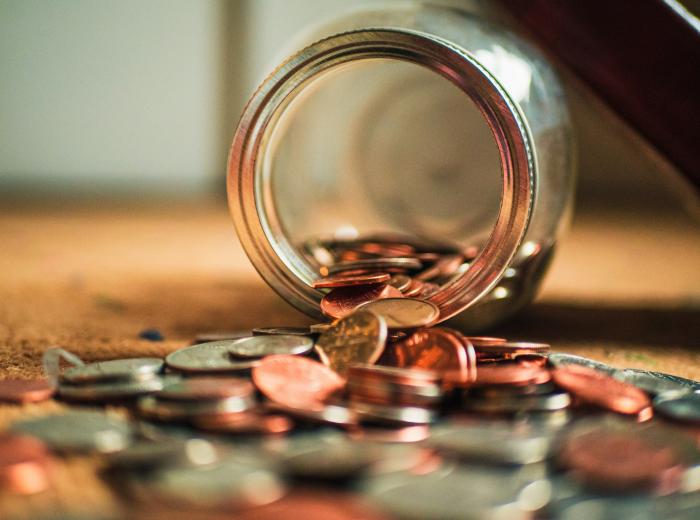 9 Helpful Tips to Save on Dental Implants