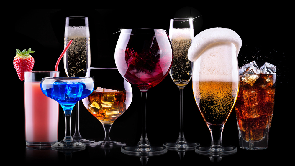 Las Vegas Dentists Respond: Can Alcohol Consumption Cause Cavities?